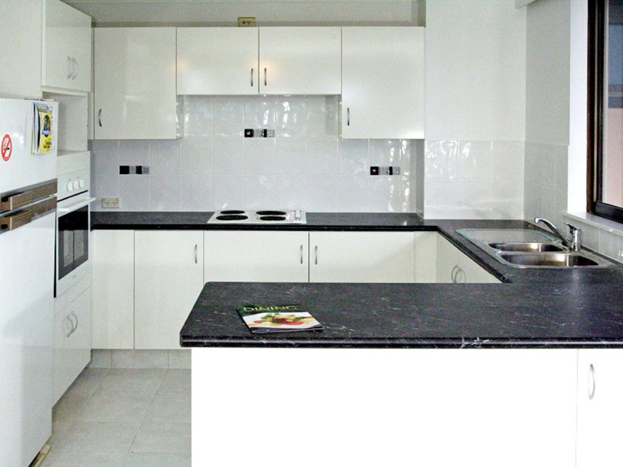 Anacapri Holiday Resort Apartments Surfers Paradise Kültér fotó