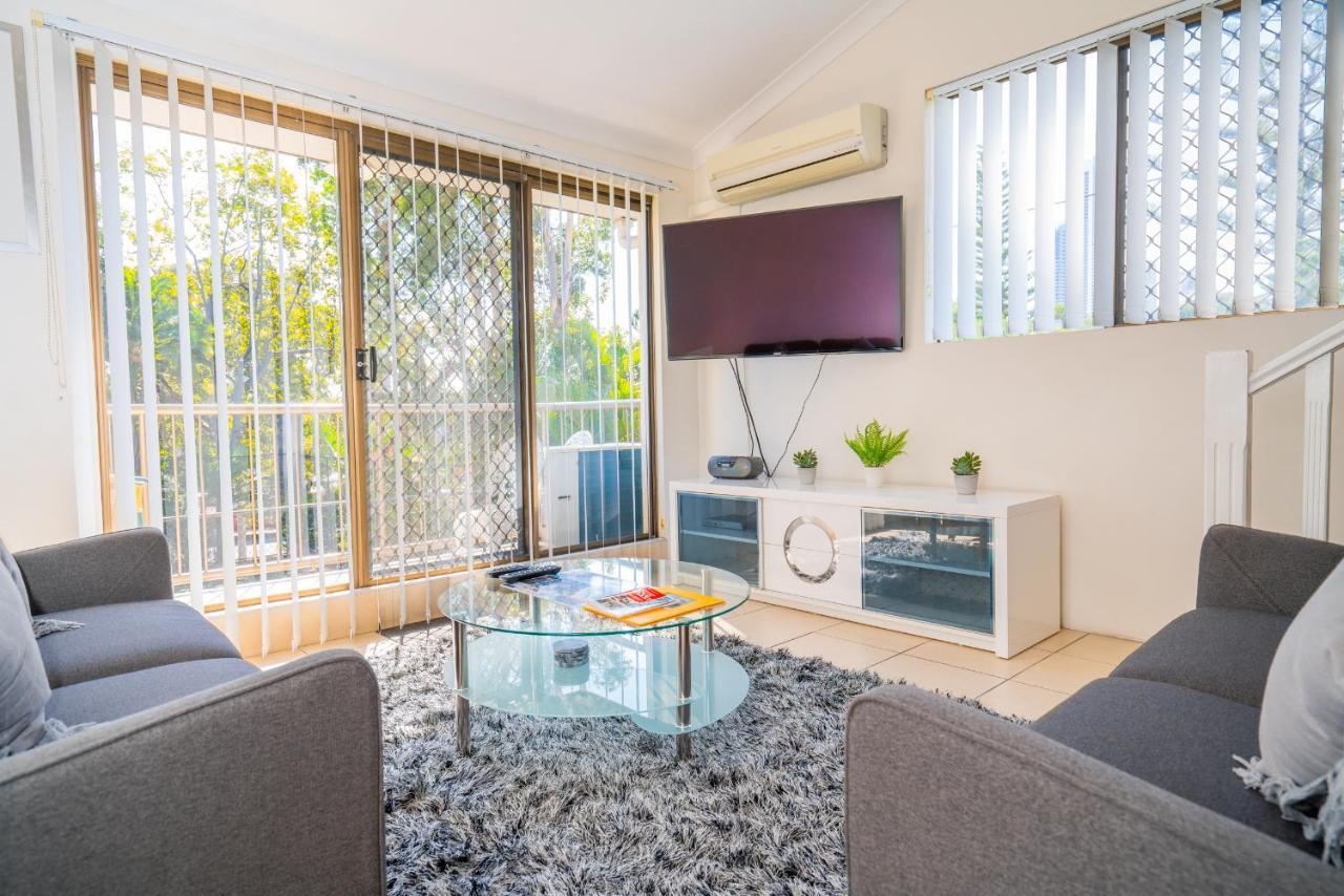Anacapri Holiday Resort Apartments Surfers Paradise Kültér fotó